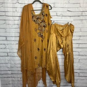 Elegant Gold Women Salwar Suit